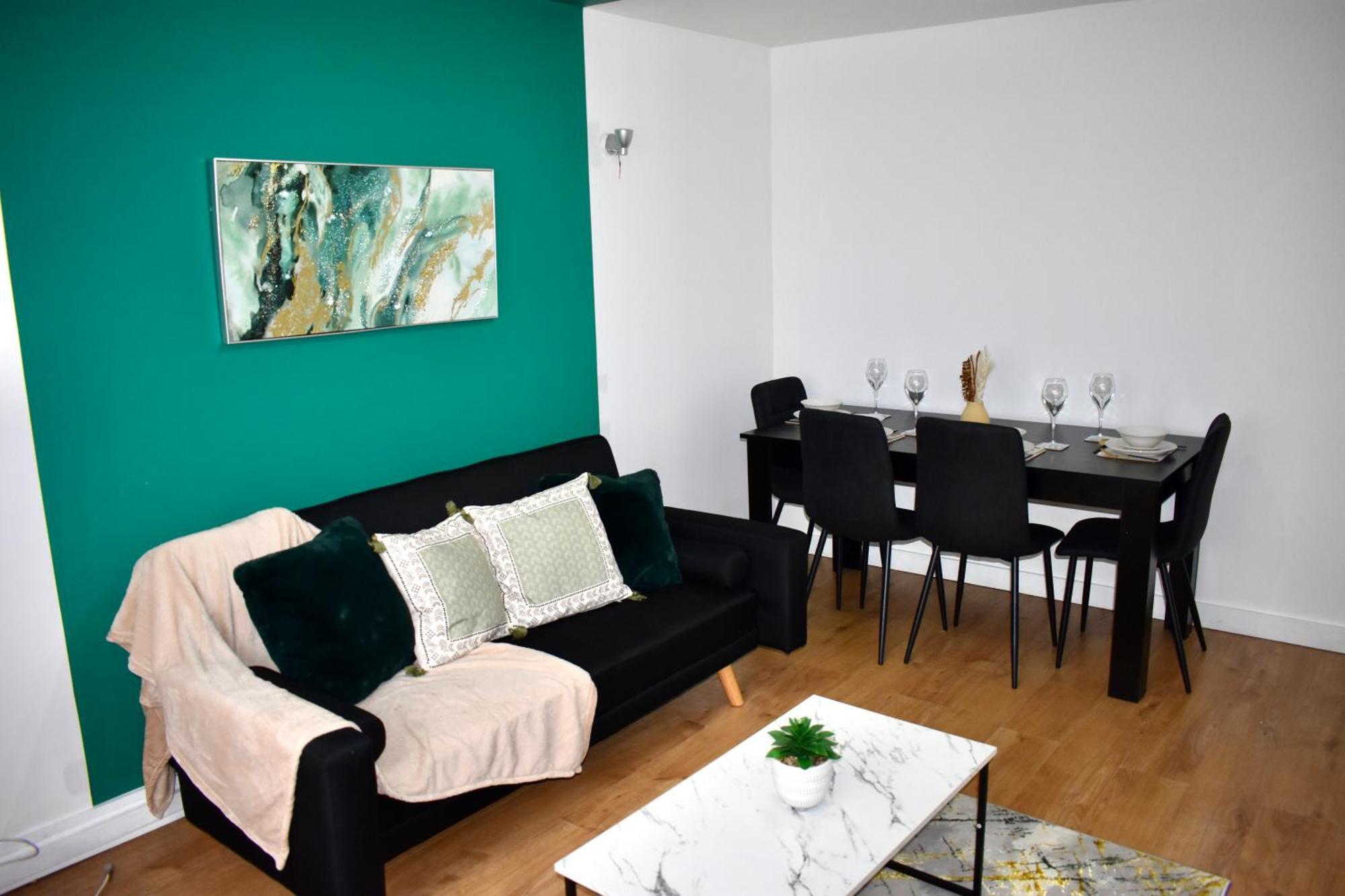Luxury 2 Bedroom Apartment, Parking, Few Minutes Walk From Wembley Stadium Londyn Zewnętrze zdjęcie